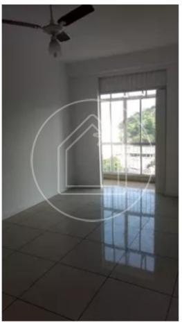 Apartamento Padrão