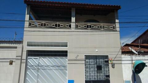 Casa Duplex no Jóquei - Aceito Permuta - 3 Quartos c/ Ar , 3 WC, Porcelanato, Banheira