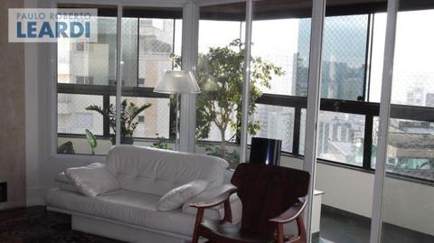 Apartamento Padrão