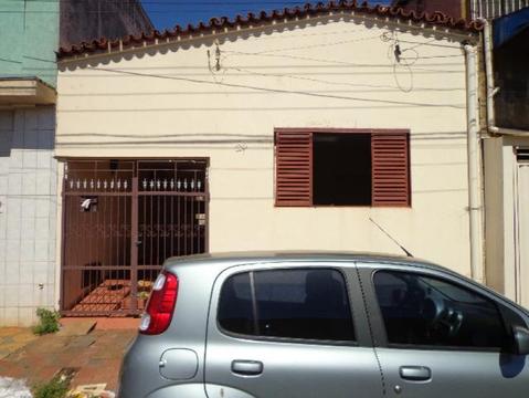 Casa no Vila Tibério em  - SP