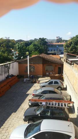 Alugo casa no bairro são Francisco