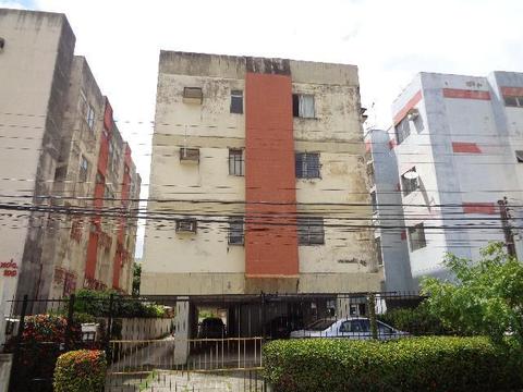 Bultrins: Apartamento 3 quartos 900 reais