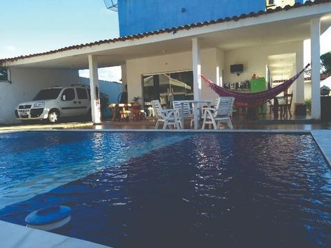 Alugo apartamento para casal natal e final de ano, piscina 50 metros da praia
