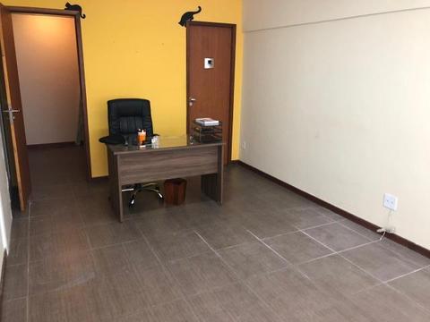 Sala comercial no Centro