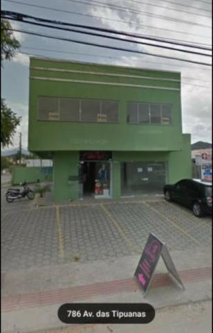 Alugo Sala Comercial Piso Superior Frente Av. Madri ( Lado Tropical Restaurante)