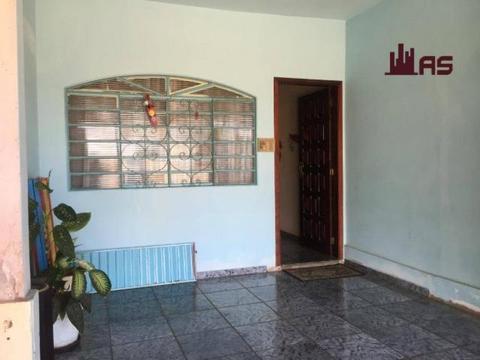 Casa com 2 dormitórios à venda por  - Núcleo Habitacional Maria Angélica Matos