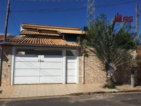 Casa com 3 dormitórios à venda por  - Nova  II - /SP