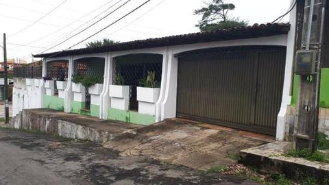 Vendo Casa no Anil Conj Jaguarema com Piscina