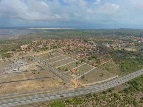 Lotes Na Praia em  : Entrada de R$ 289