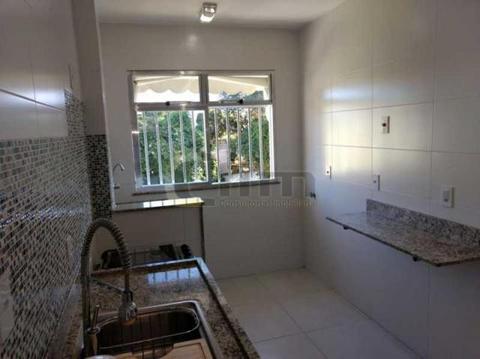 Apartamento à venda com 2 dormitórios em Taquara,  cod:CJ22516